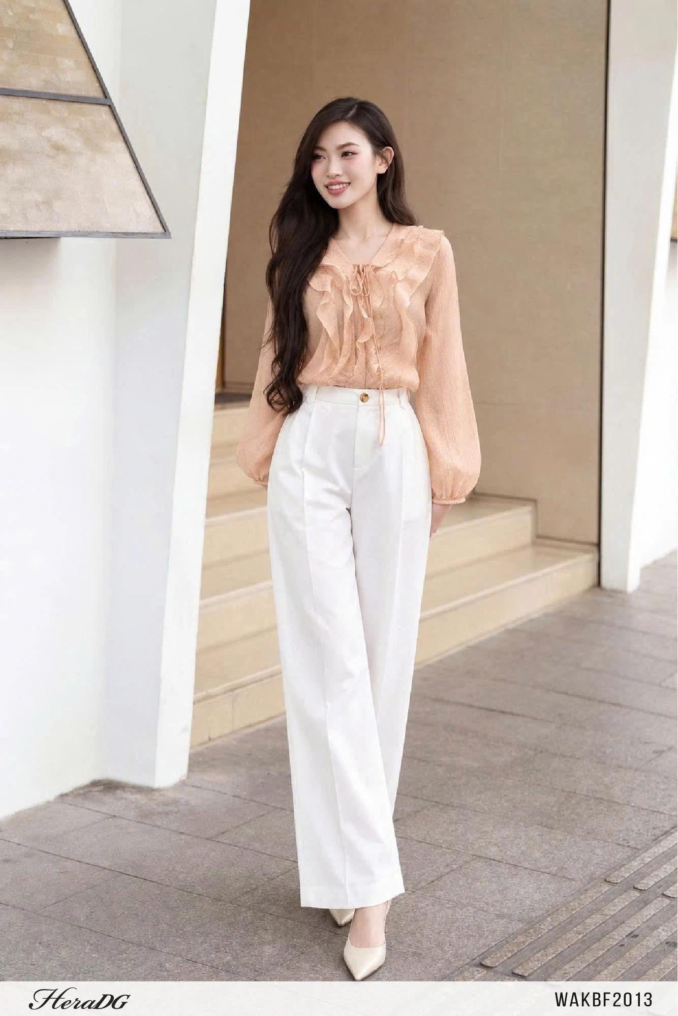 Áo cổ V thân bèo – ảnh 3