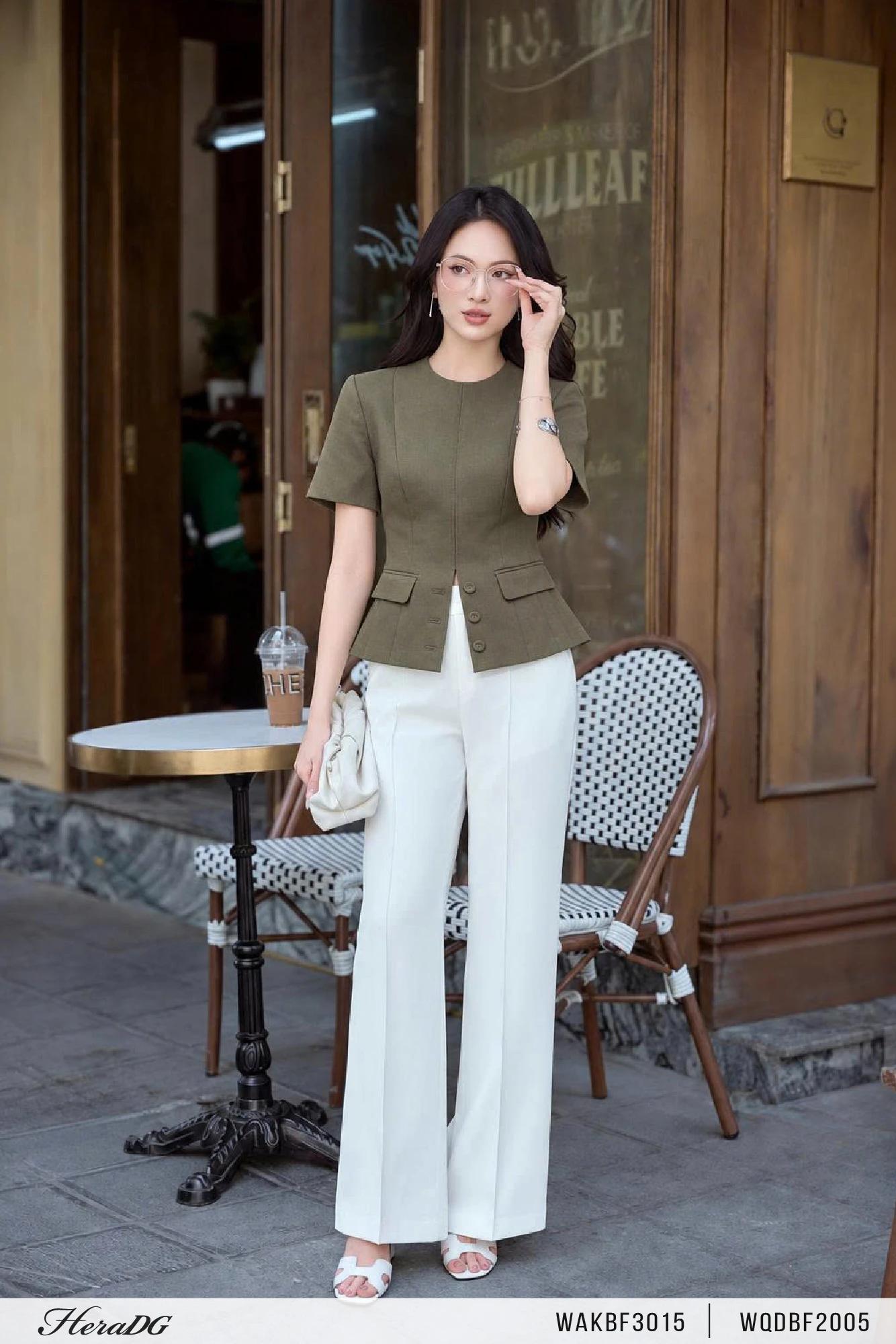 Áo ký giả gấu xẻ V – ảnh 5