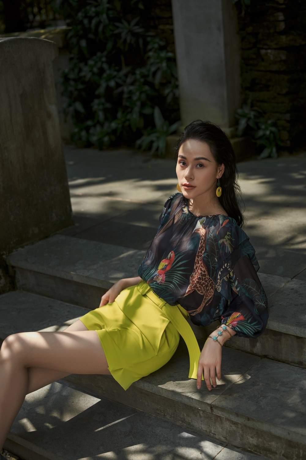 Áo kiểu tay bèo