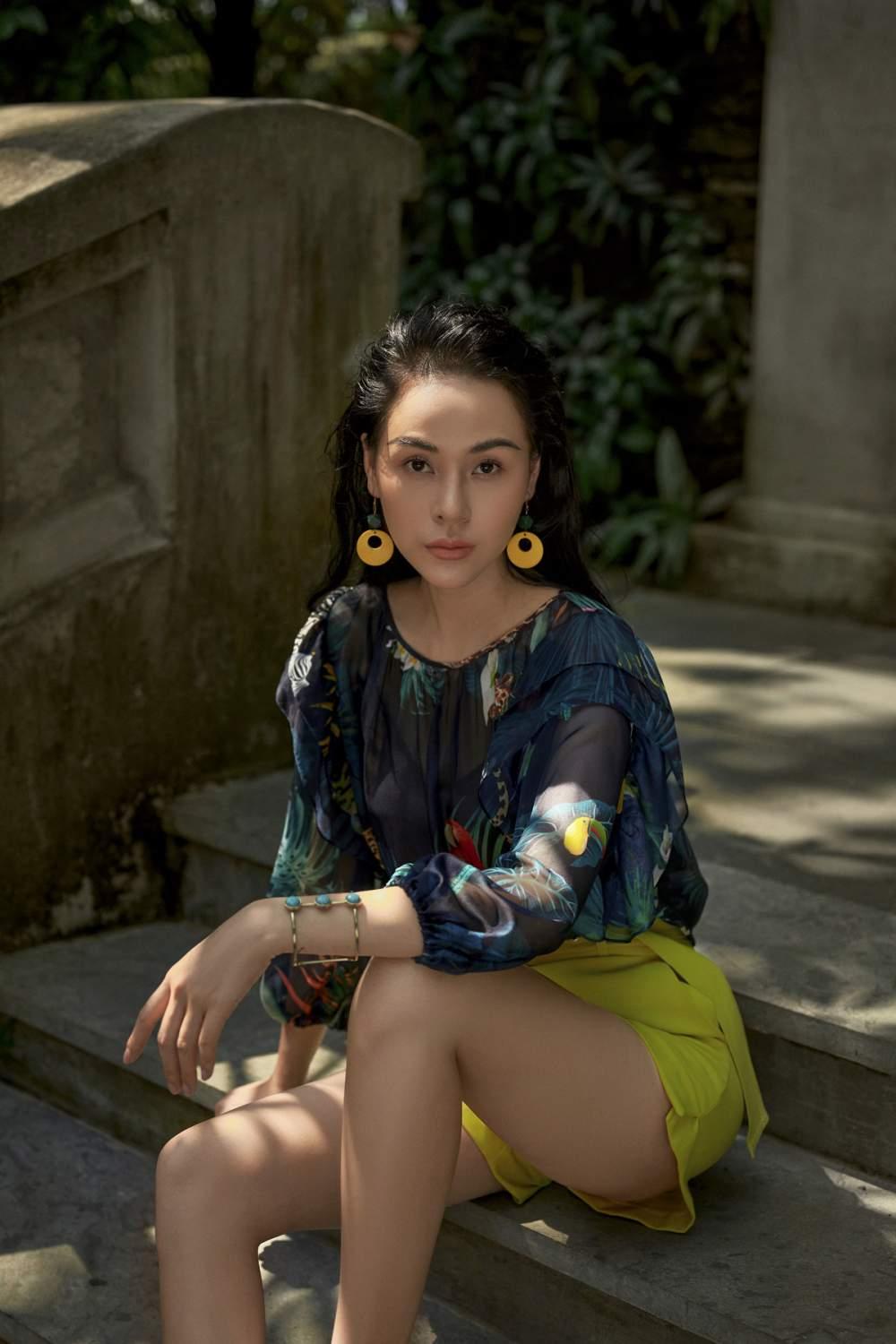 Áo kiểu tay bèo