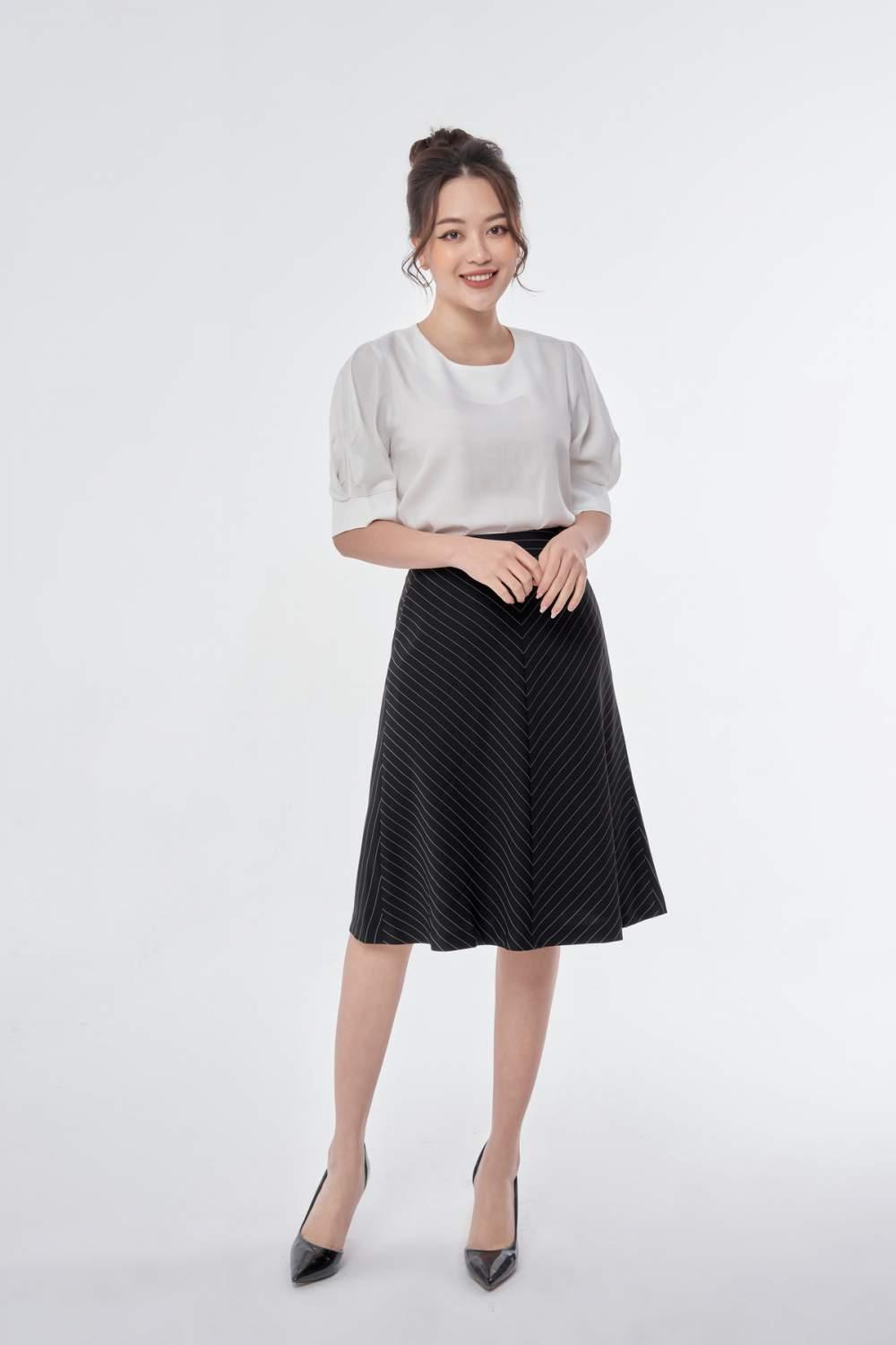 Áo kiểu tay bồng xếp