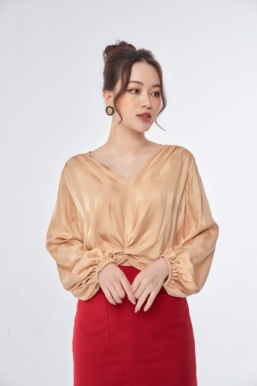 Áo kiểu xoắn eo