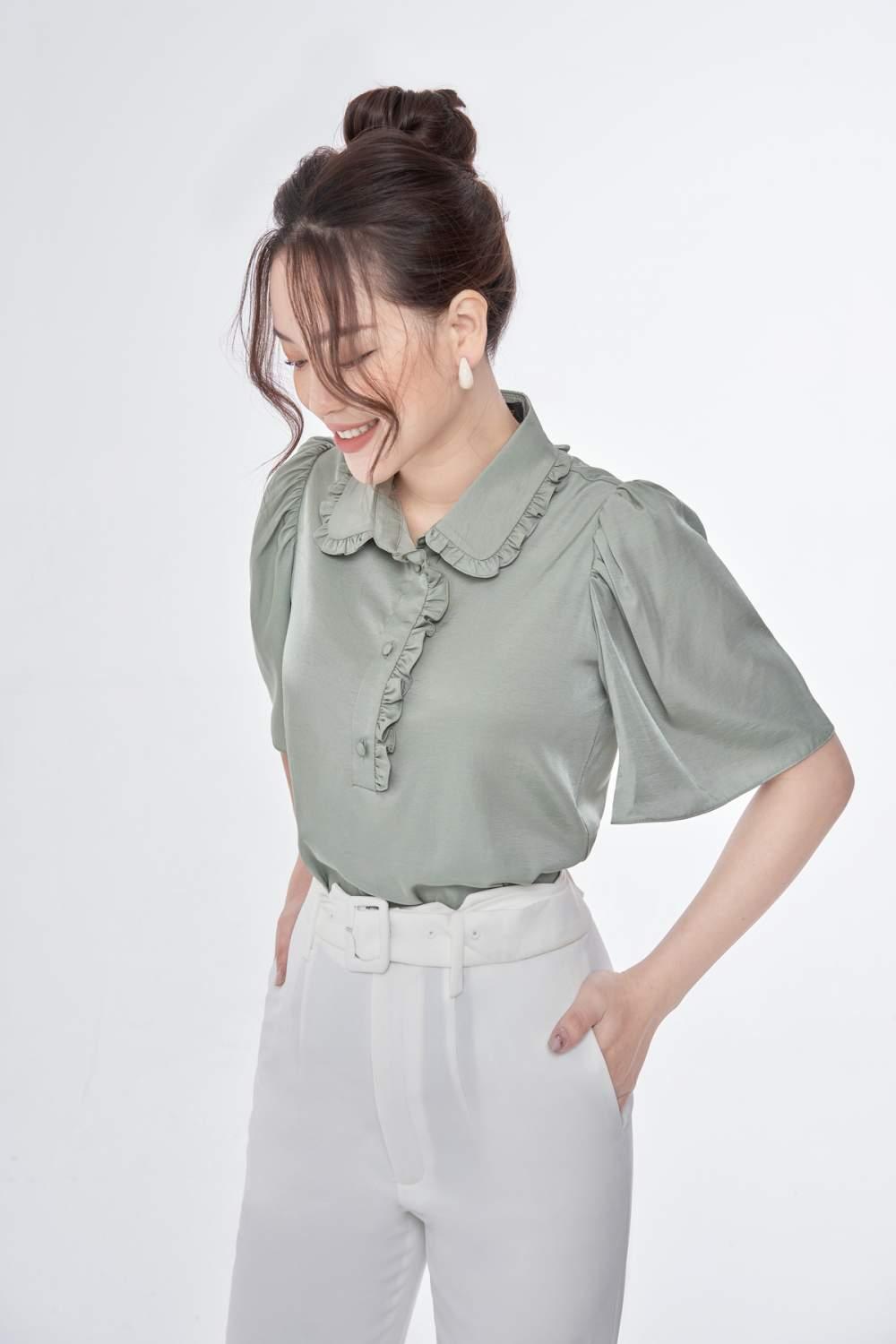Áo kiểu cổ sen