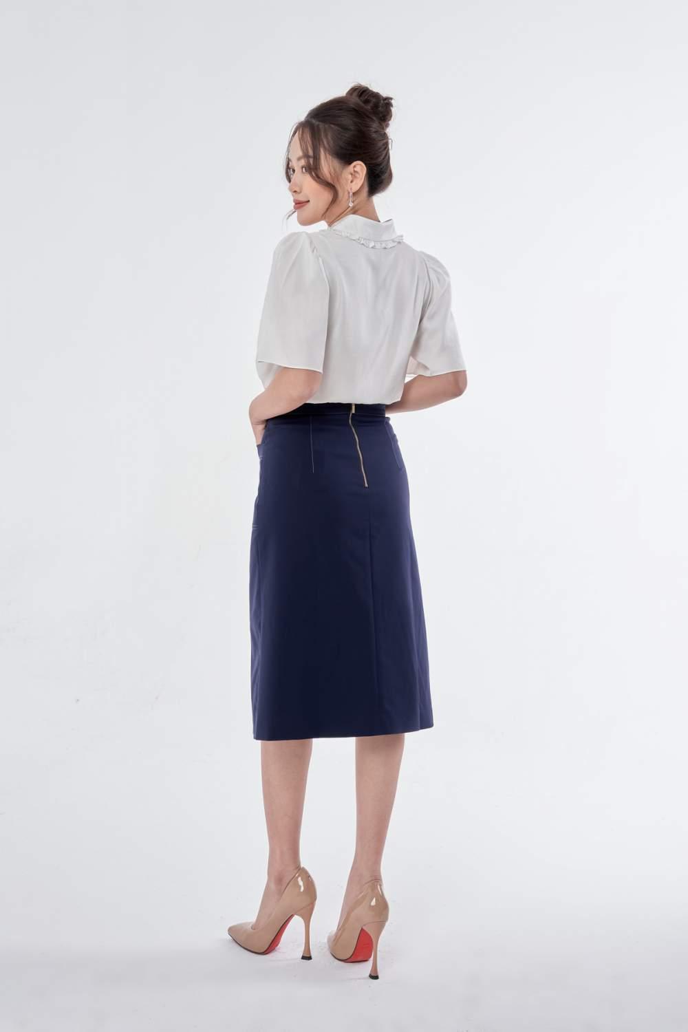 Áo kiểu cổ sen