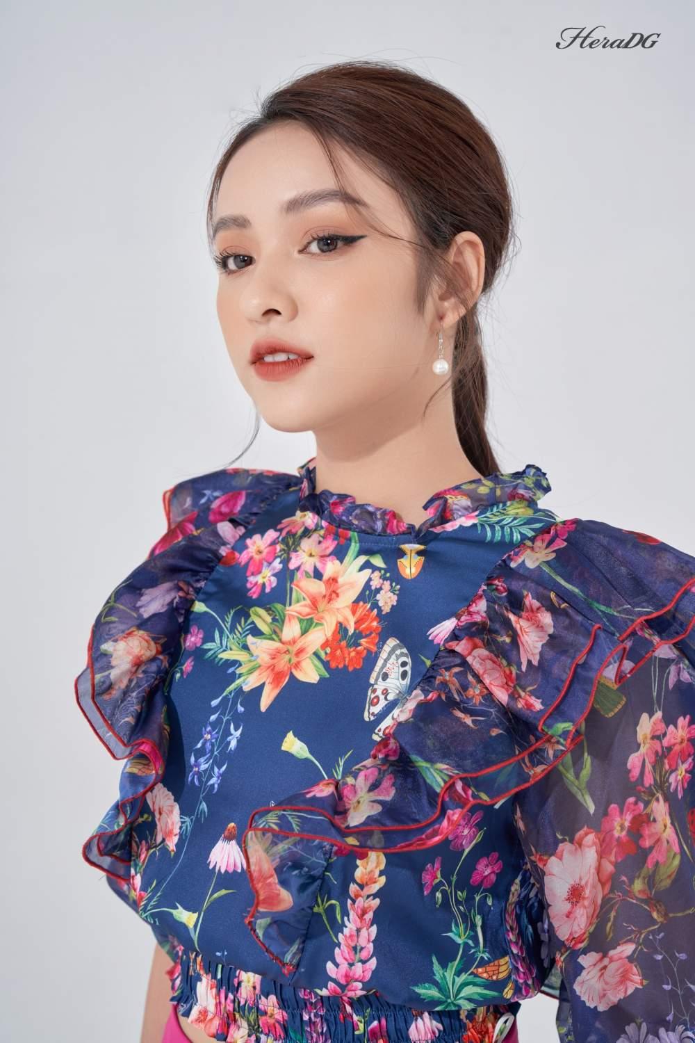 Áo kiểu thân xếp bèo