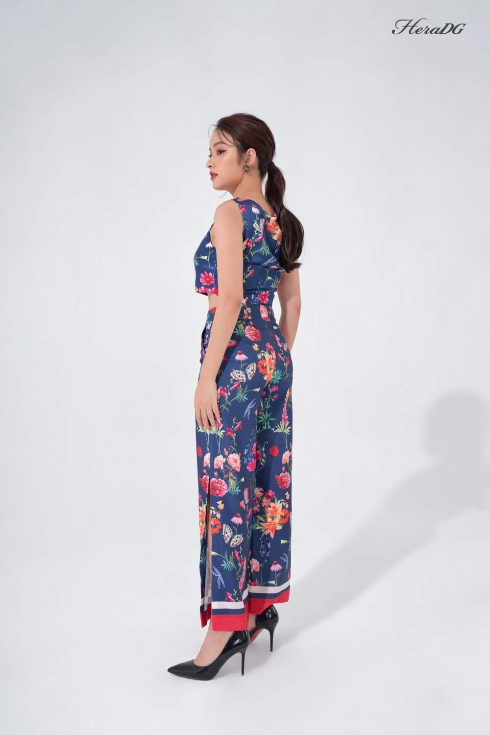 Áo croptop cài cúc trước
