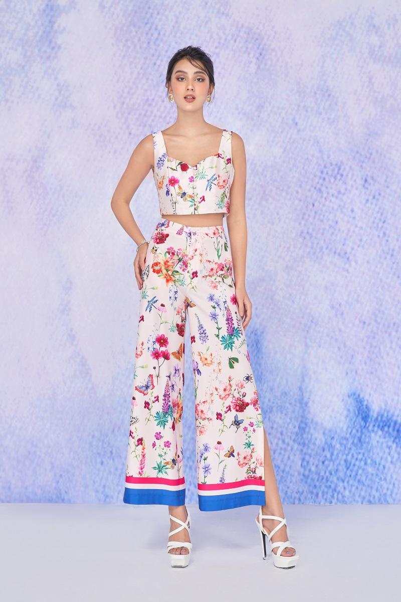 Áo croptop cài cúc trước