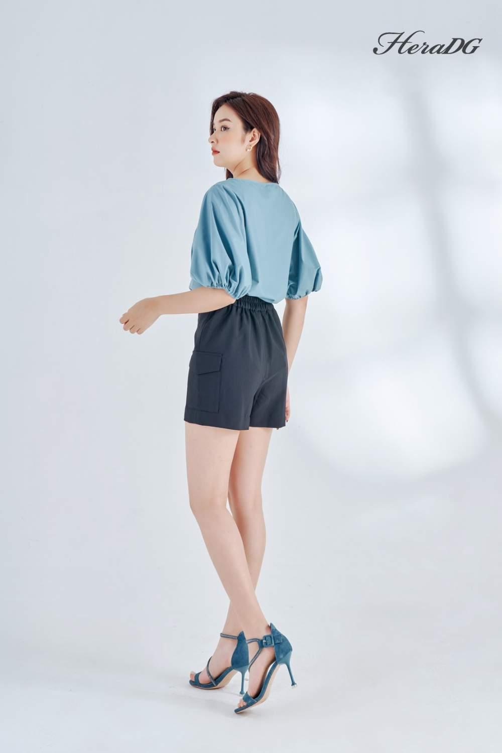 Áo kiểu tay bồng cổ thuyền