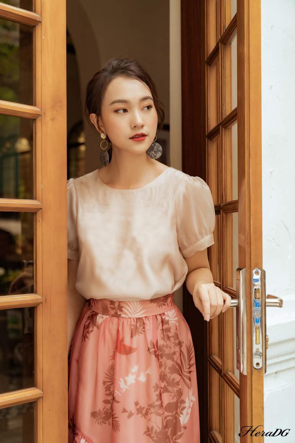 Áo kiểu tay bồng