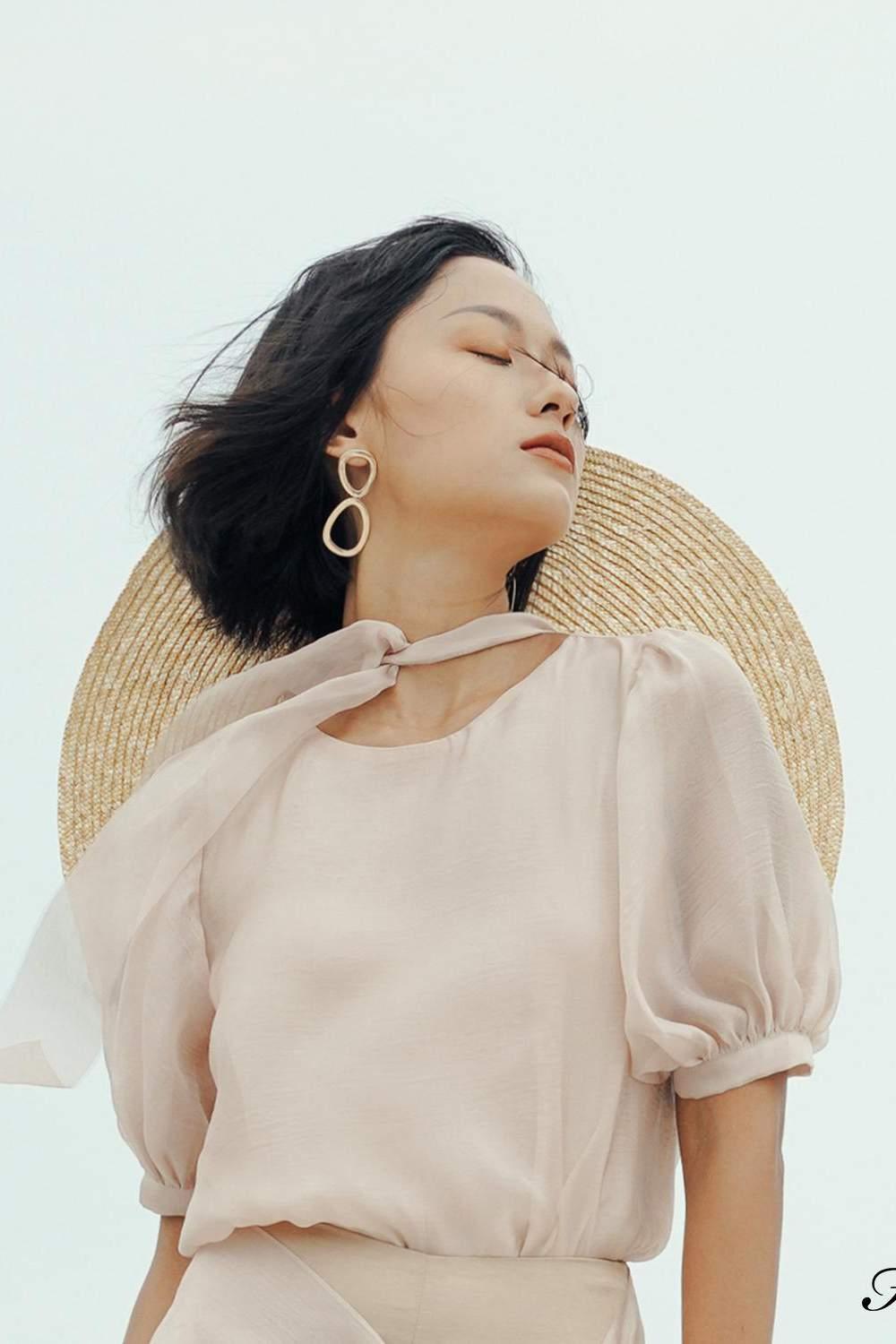 Áo kiểu tay bồng
