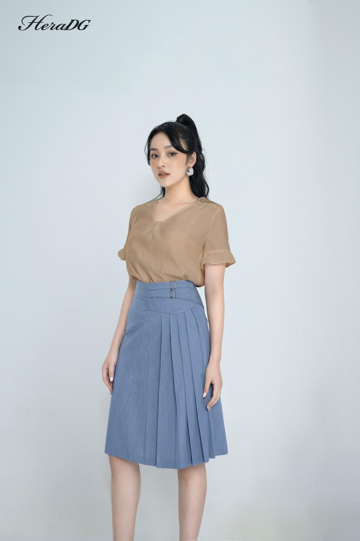 Áo kiểu không cổ tay cộc