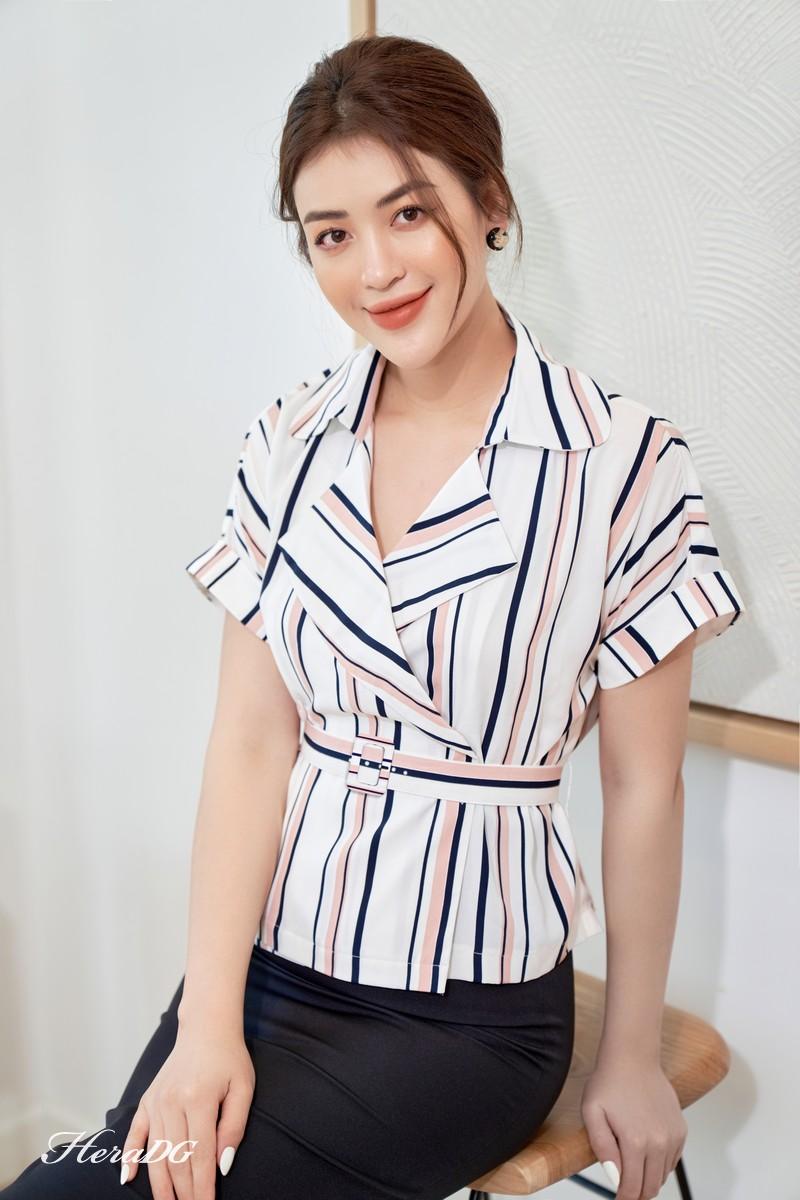 Áo tay cộc cổ 2 ve thắt dây lưng