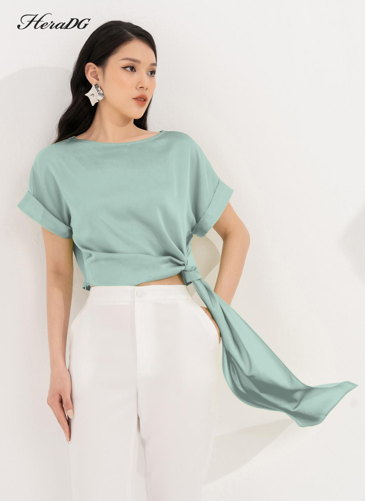 Áo tà lệch tay liền