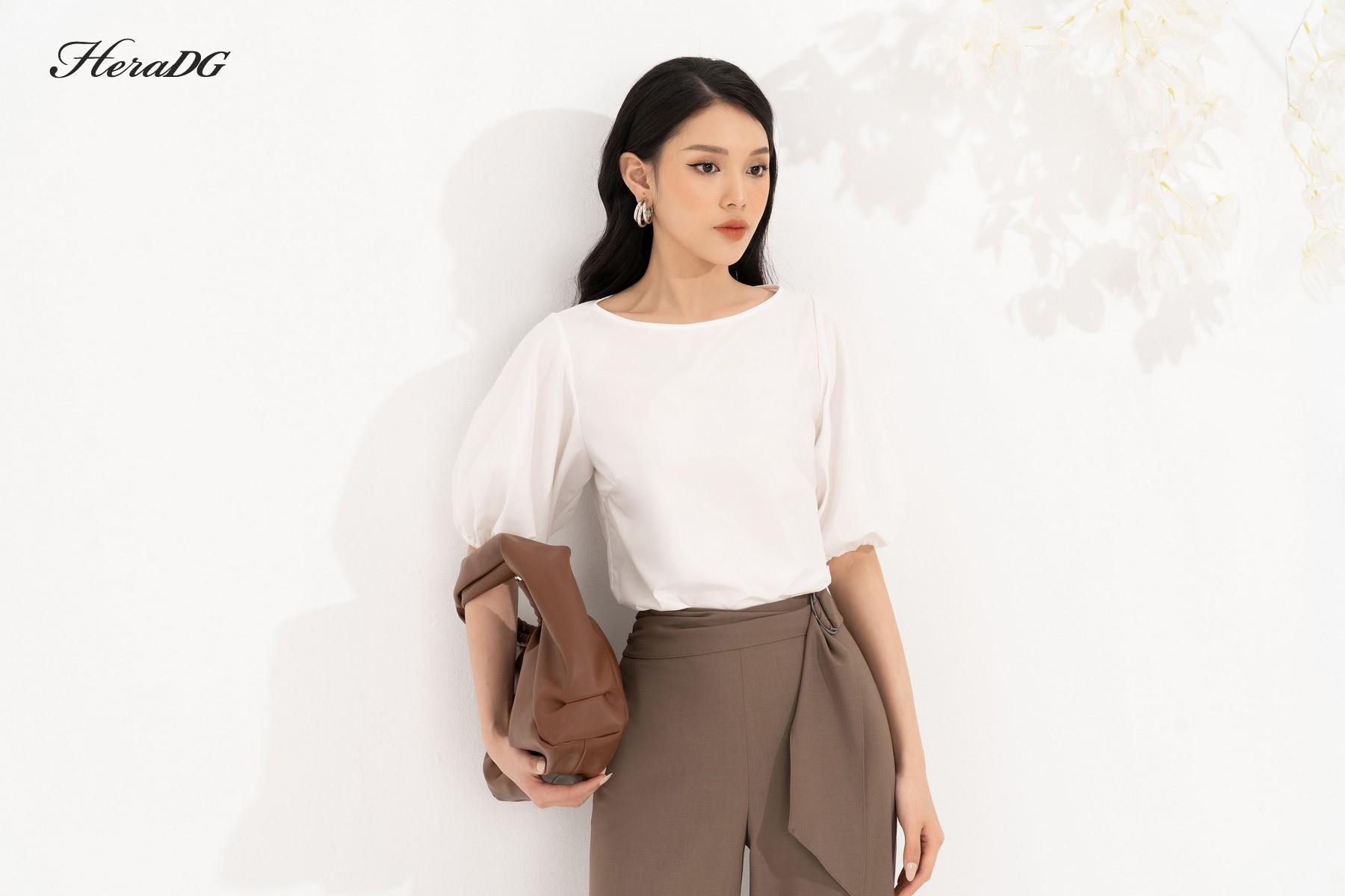 Áo tay bồng cổ thuyền