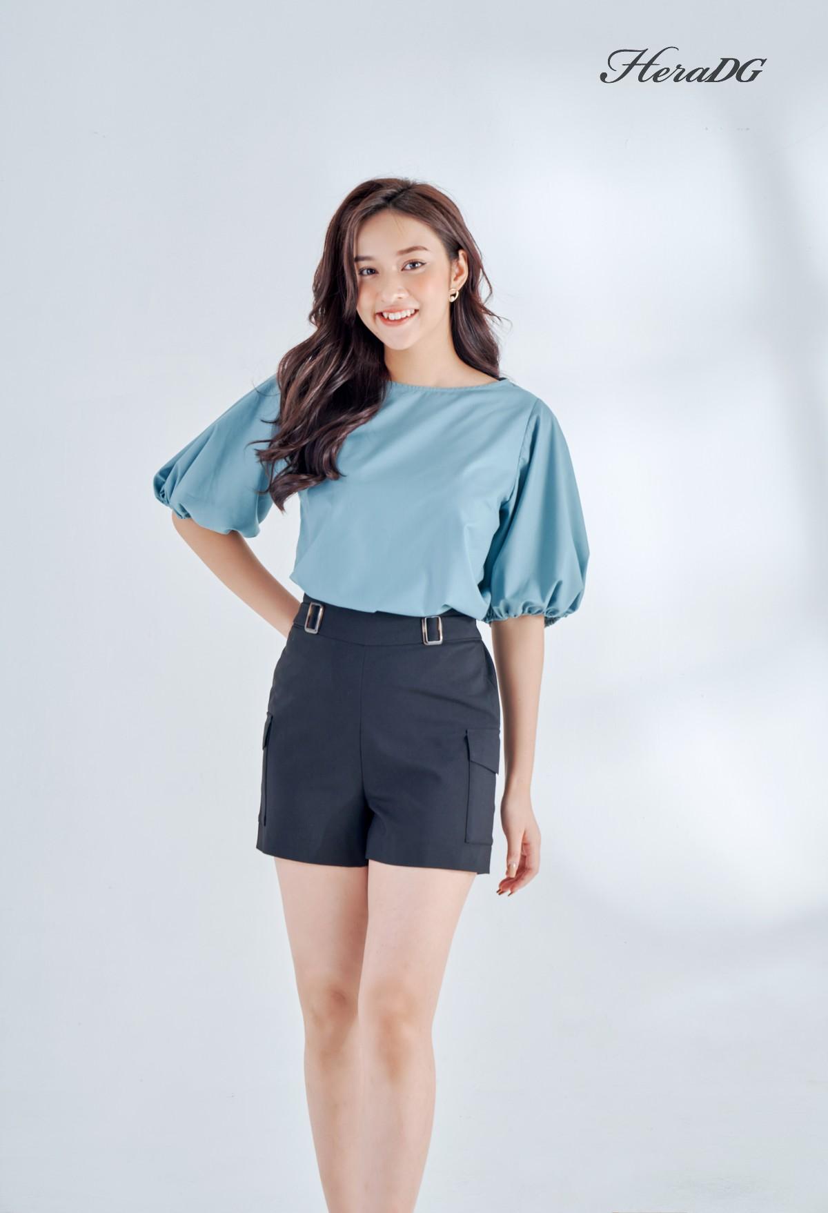 Áo tay bồng cổ thuyền