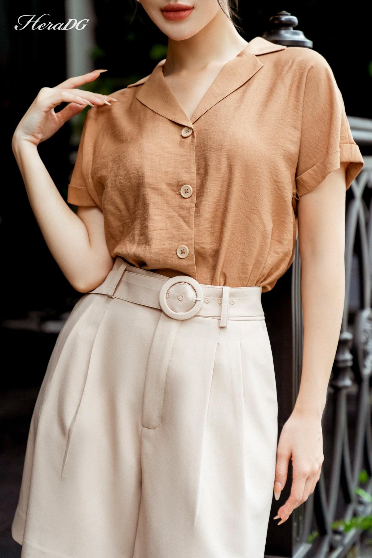 Áo cổ 2 ve, tay cộc