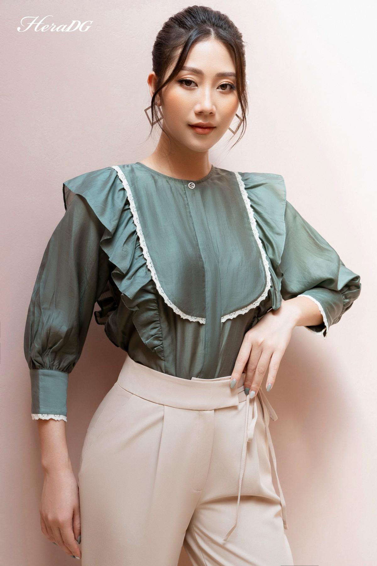 Áo kiểu suông tay lỡ