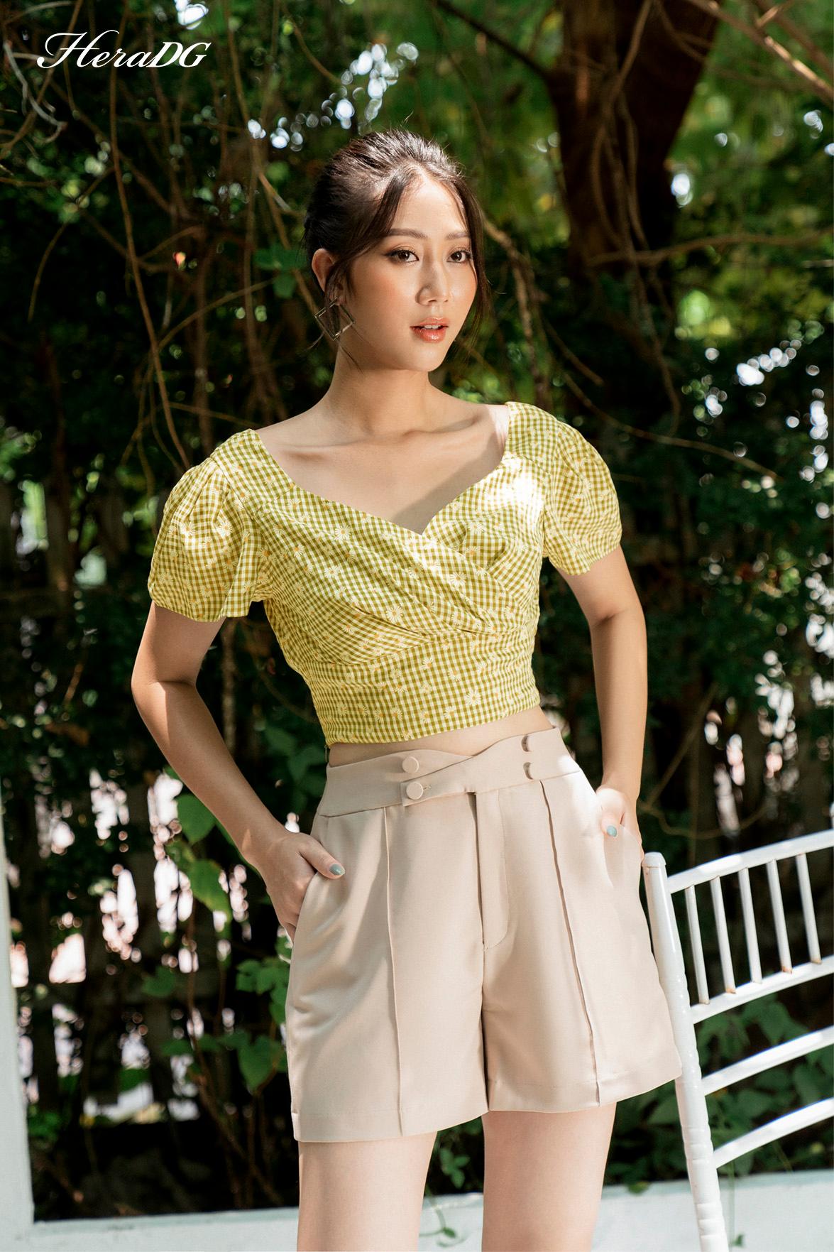Áo crotop cổ vạt chéo