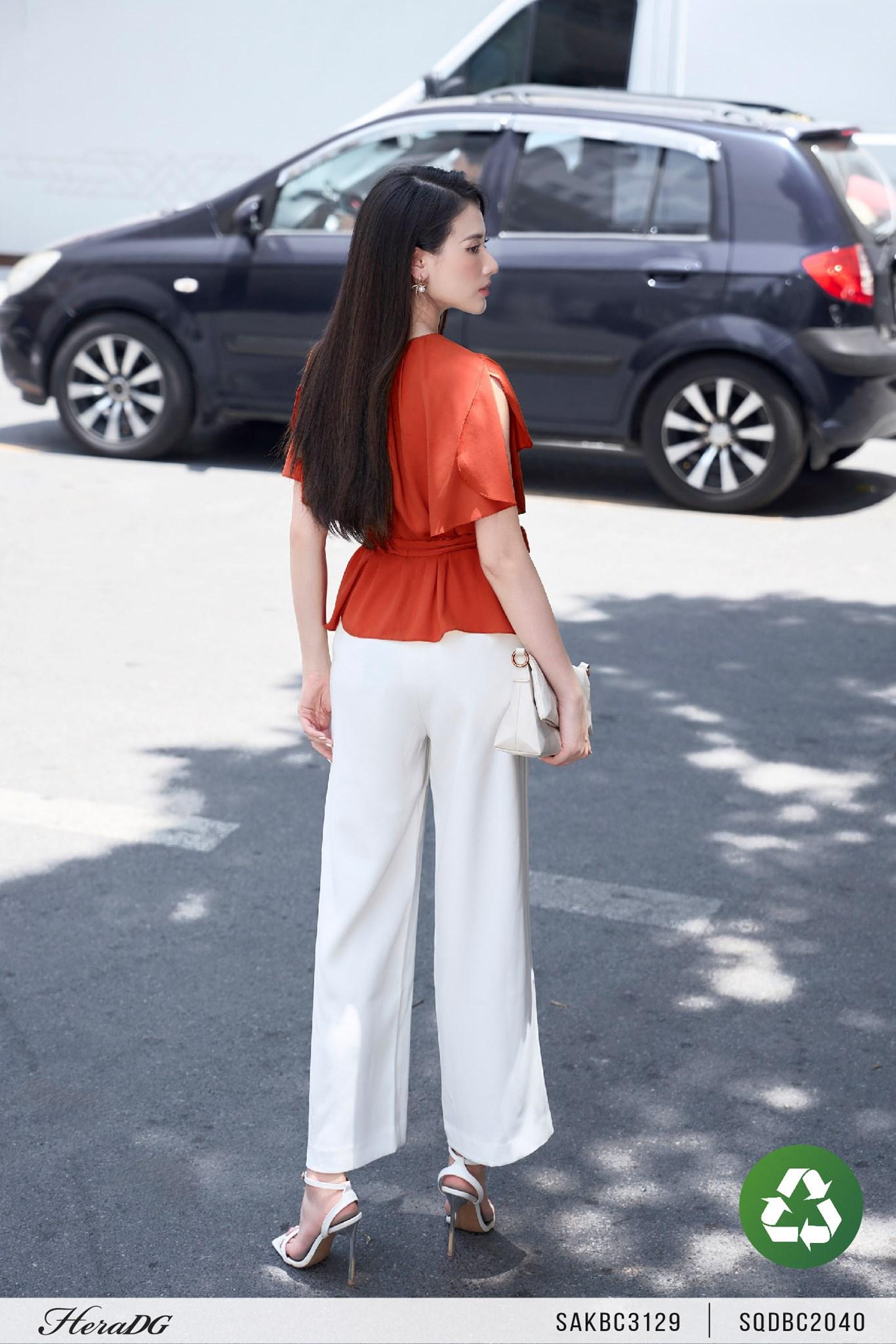 Áo kiểu nhún li eo