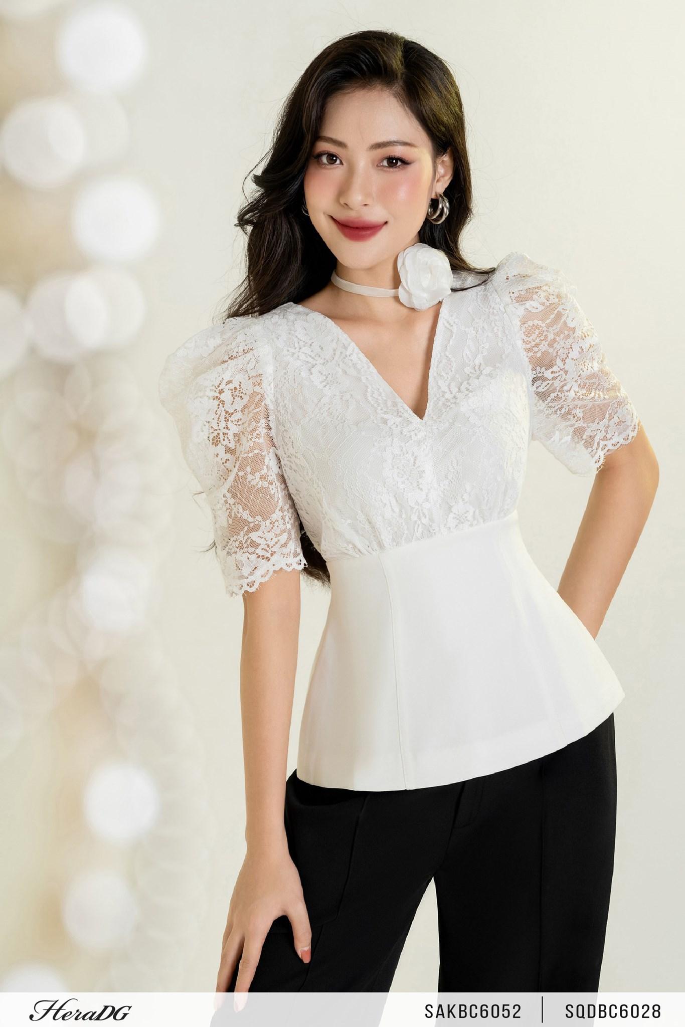 Áo phối ren tay bồng