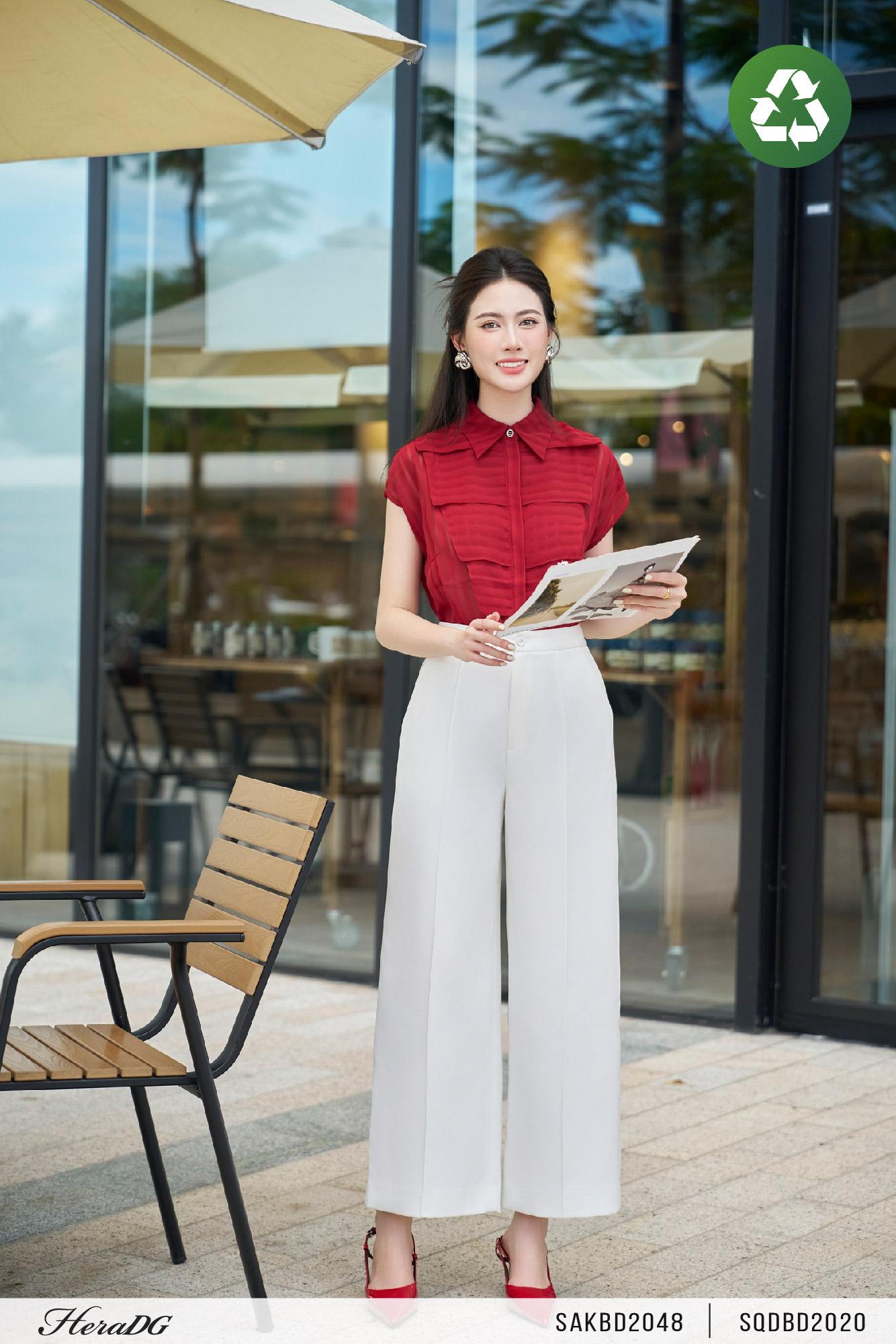 Áo kiểu xếp ly ngực