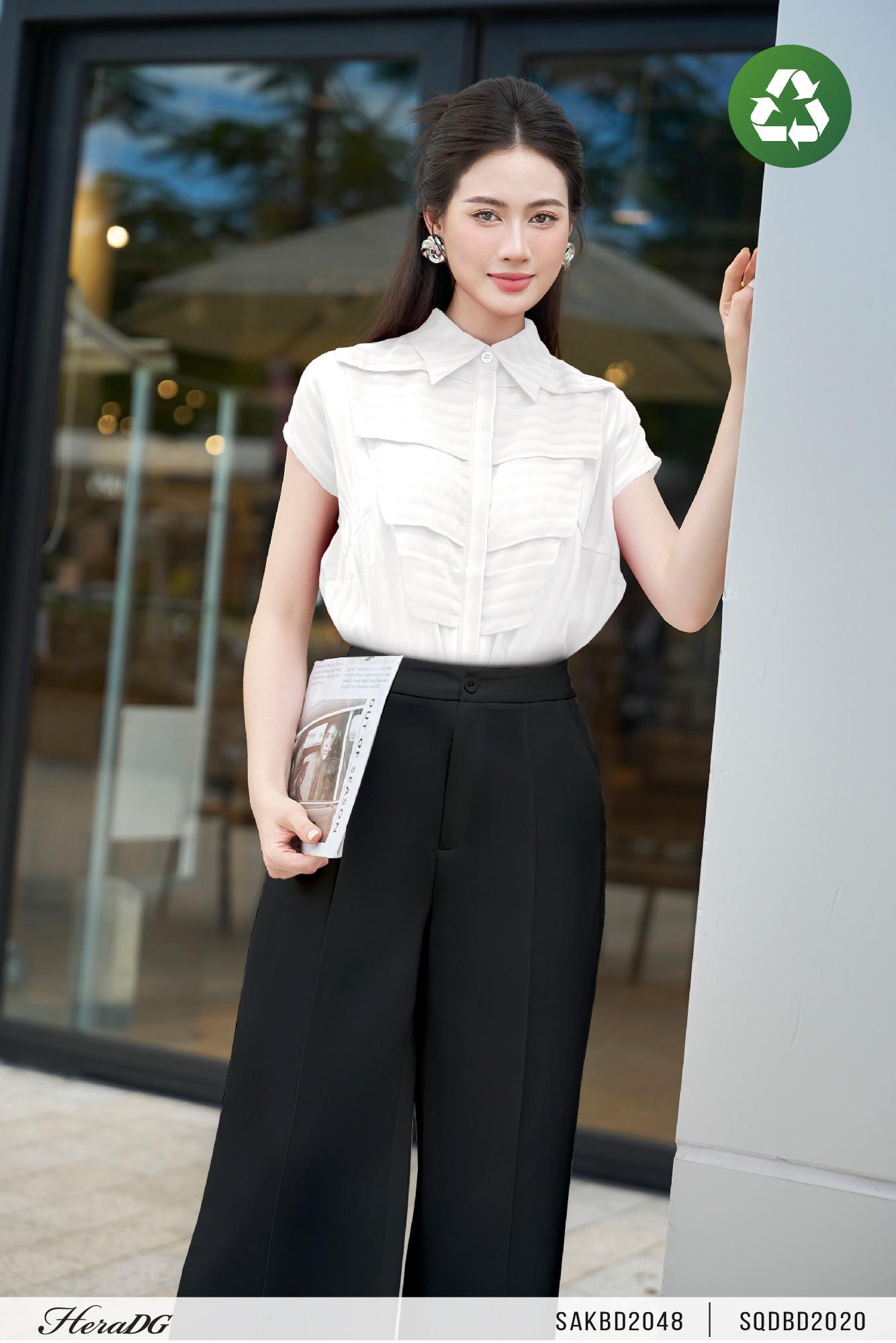 Áo kiểu xếp ly ngực