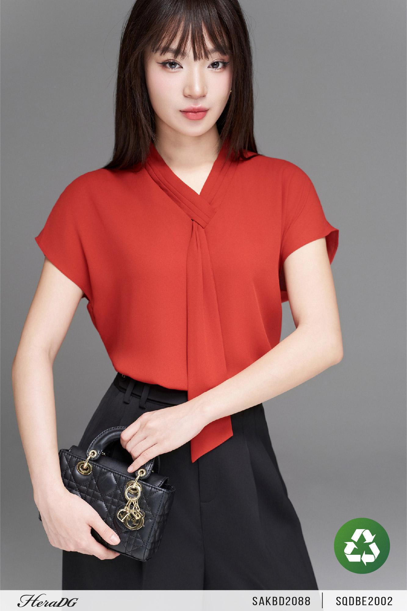 Áo kiểu vai chờm dáng suông