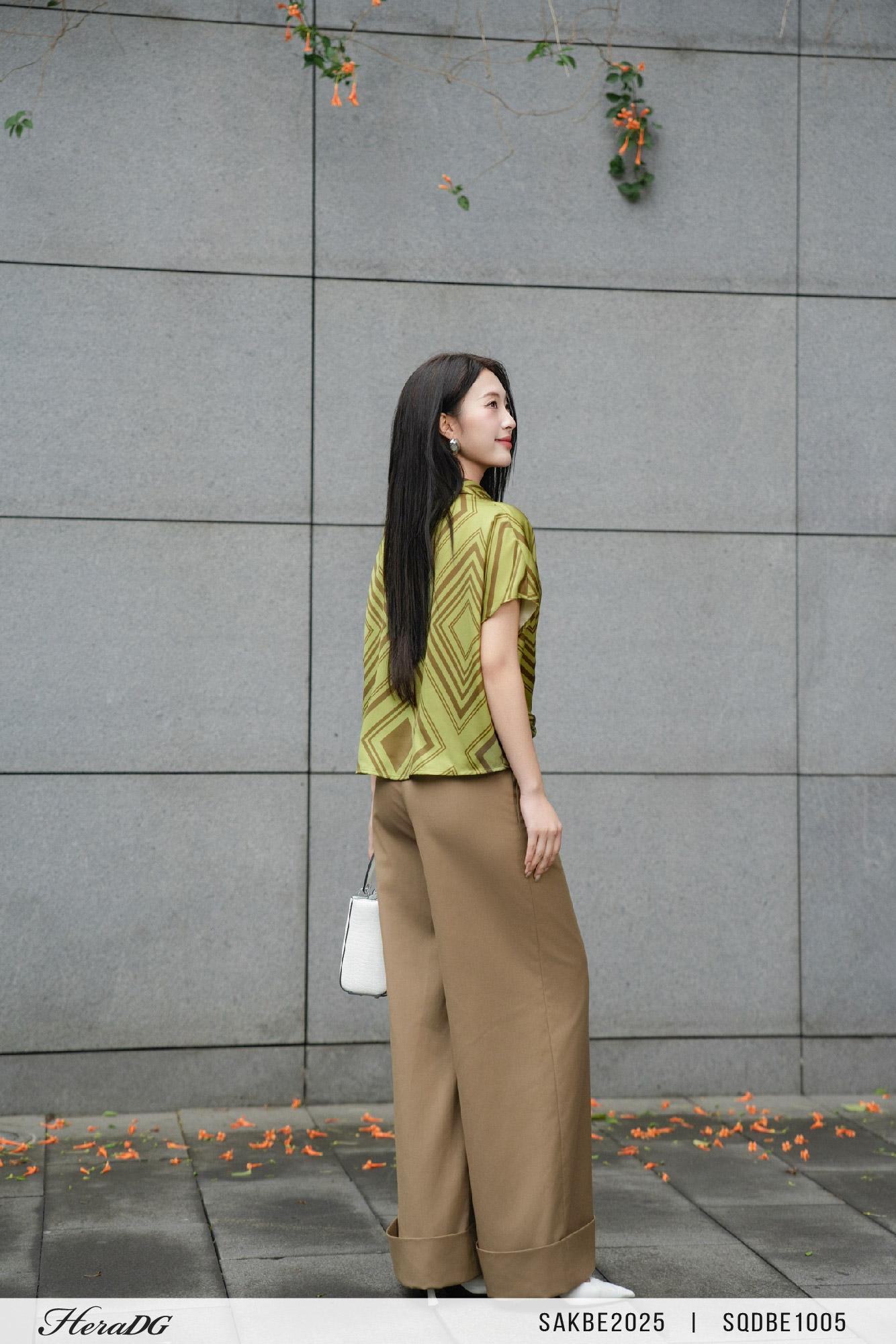 Áo kẻ tay liền xoắn gấu