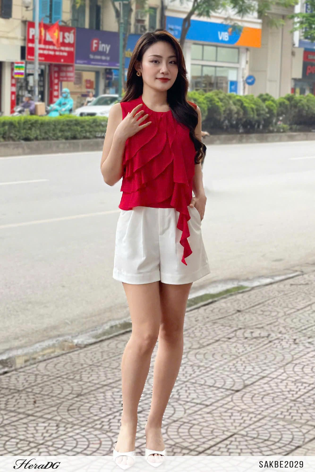 Áo sát nách cổ bèo