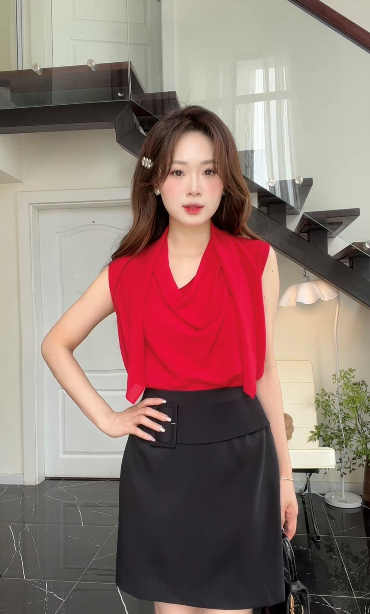 Áo kiểu cổ đổ