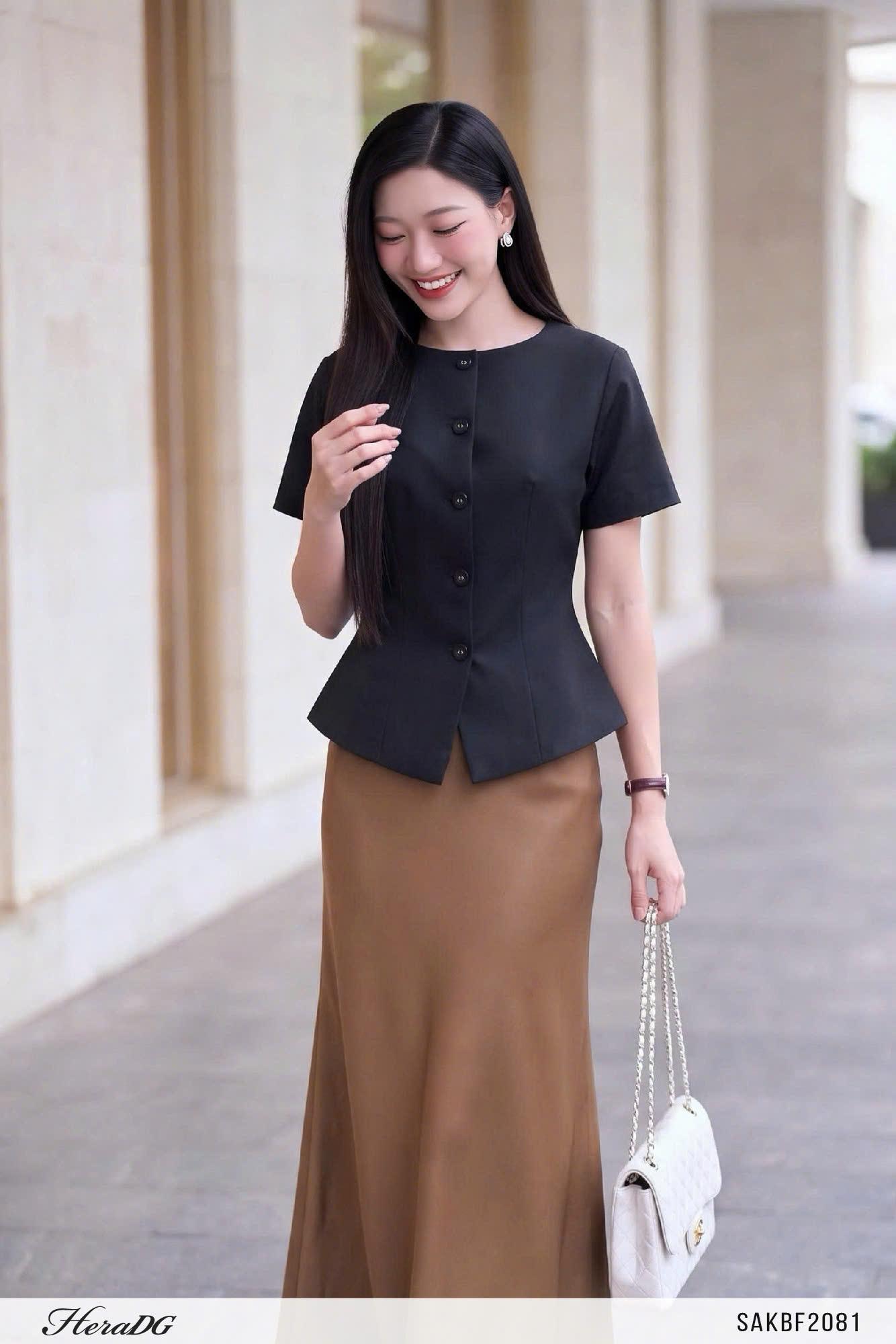 Áo ký giả tay cộc