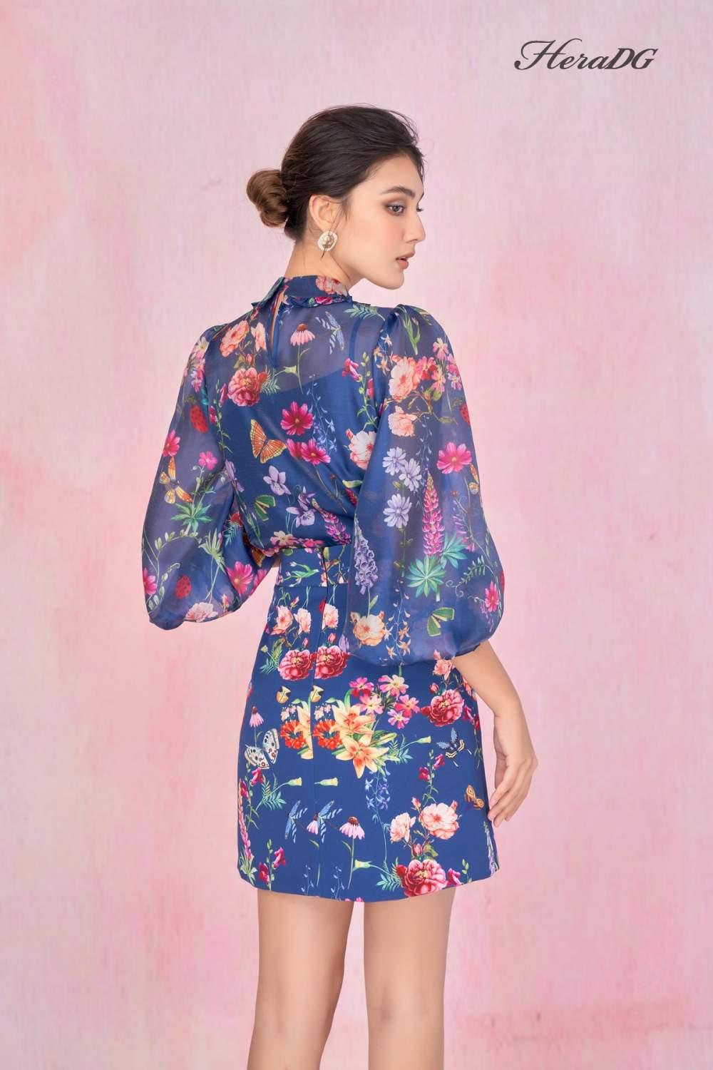Áo sơ mi cổ sen