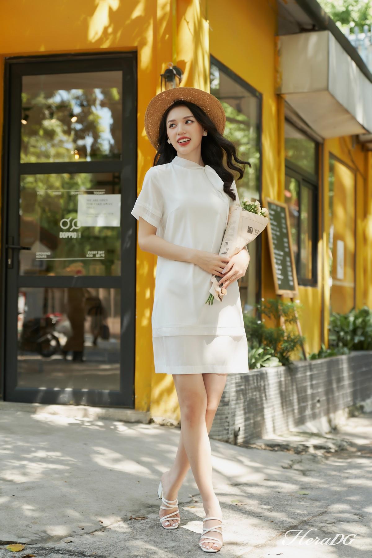 Đầm suông nơ cổ tay cộc
