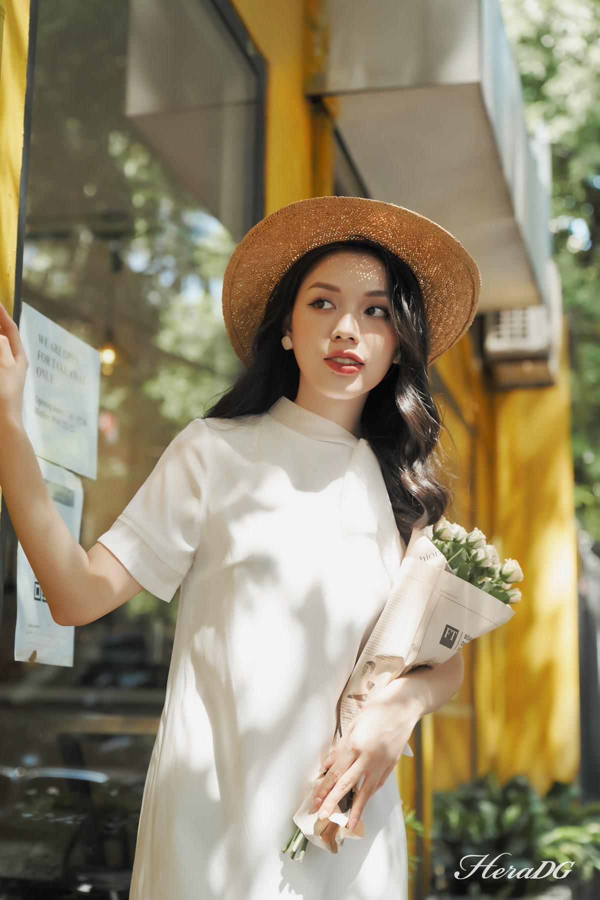 Đầm suông nơ cổ tay cộc