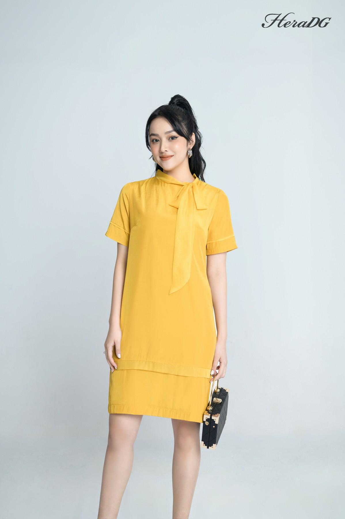 Đầm suông nơ cổ tay cộc