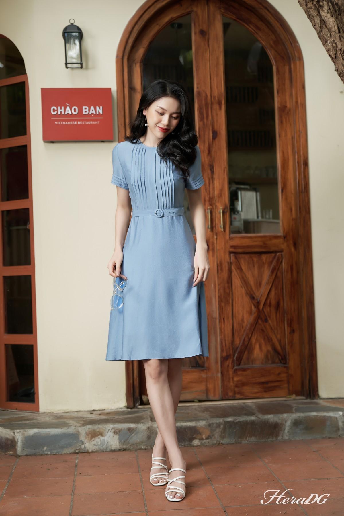 Đầm xoè xếp ly ngực