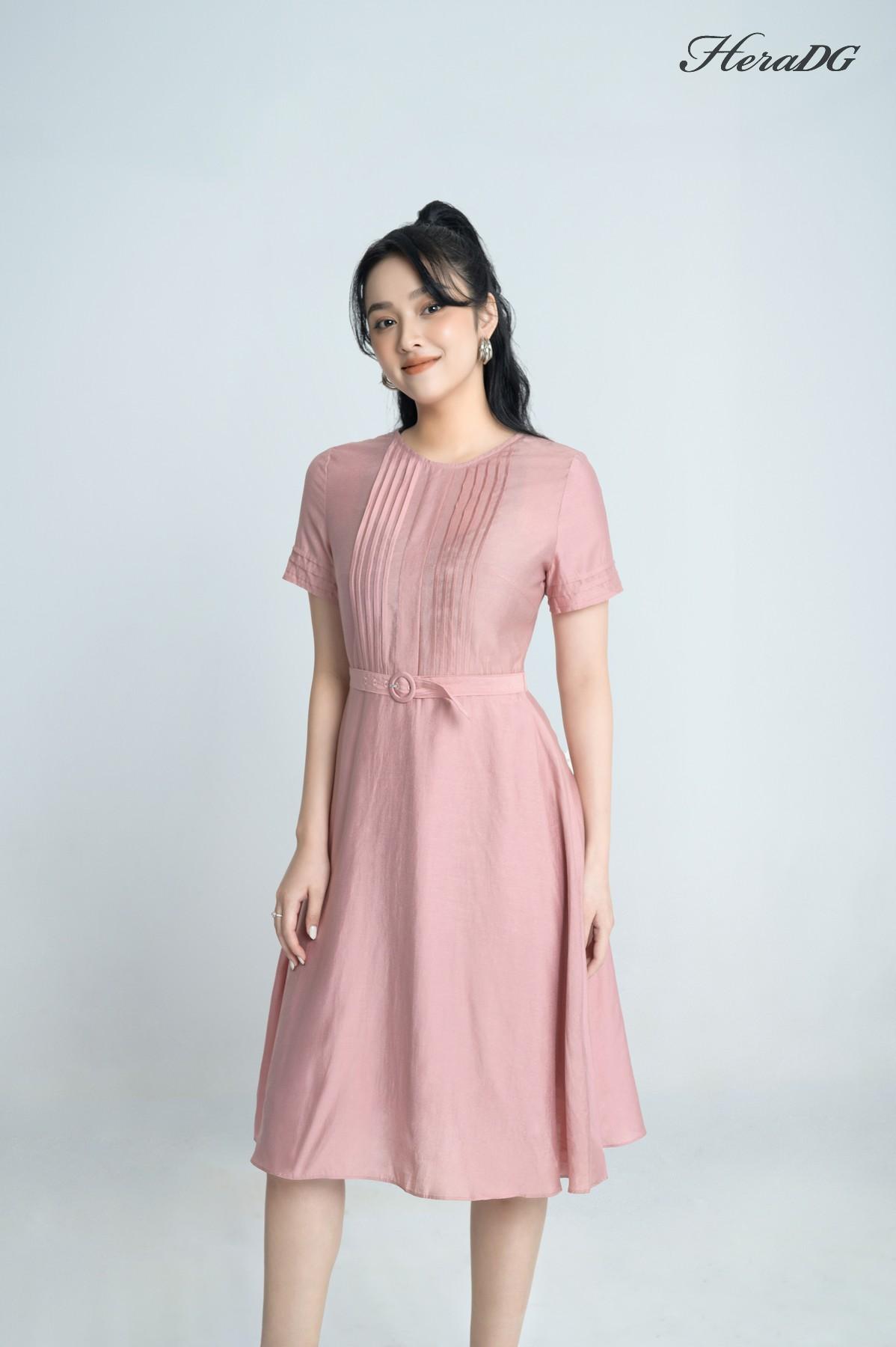 Đầm xoè xếp ly ngực