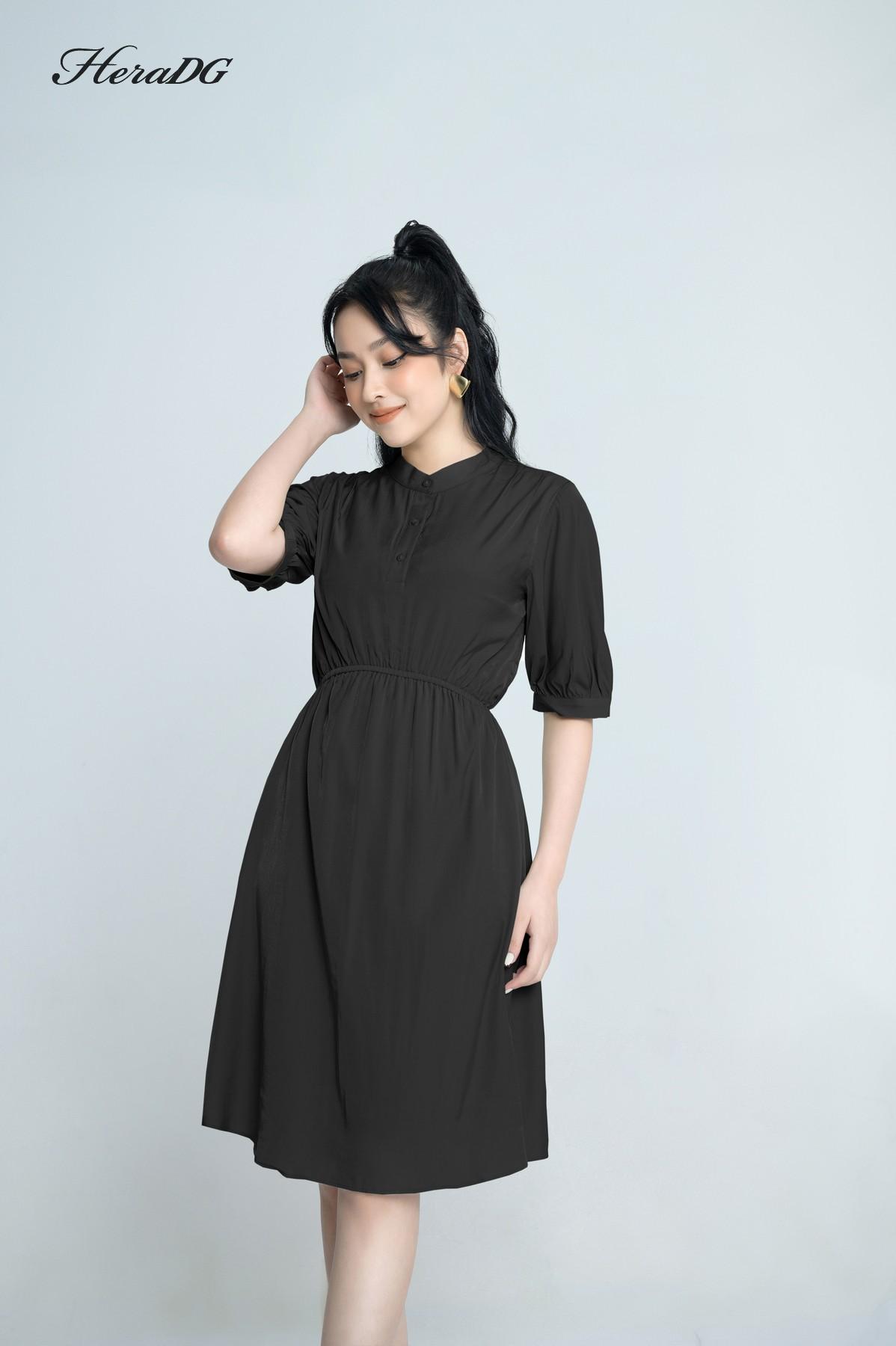 Đầm suông cổ tàu