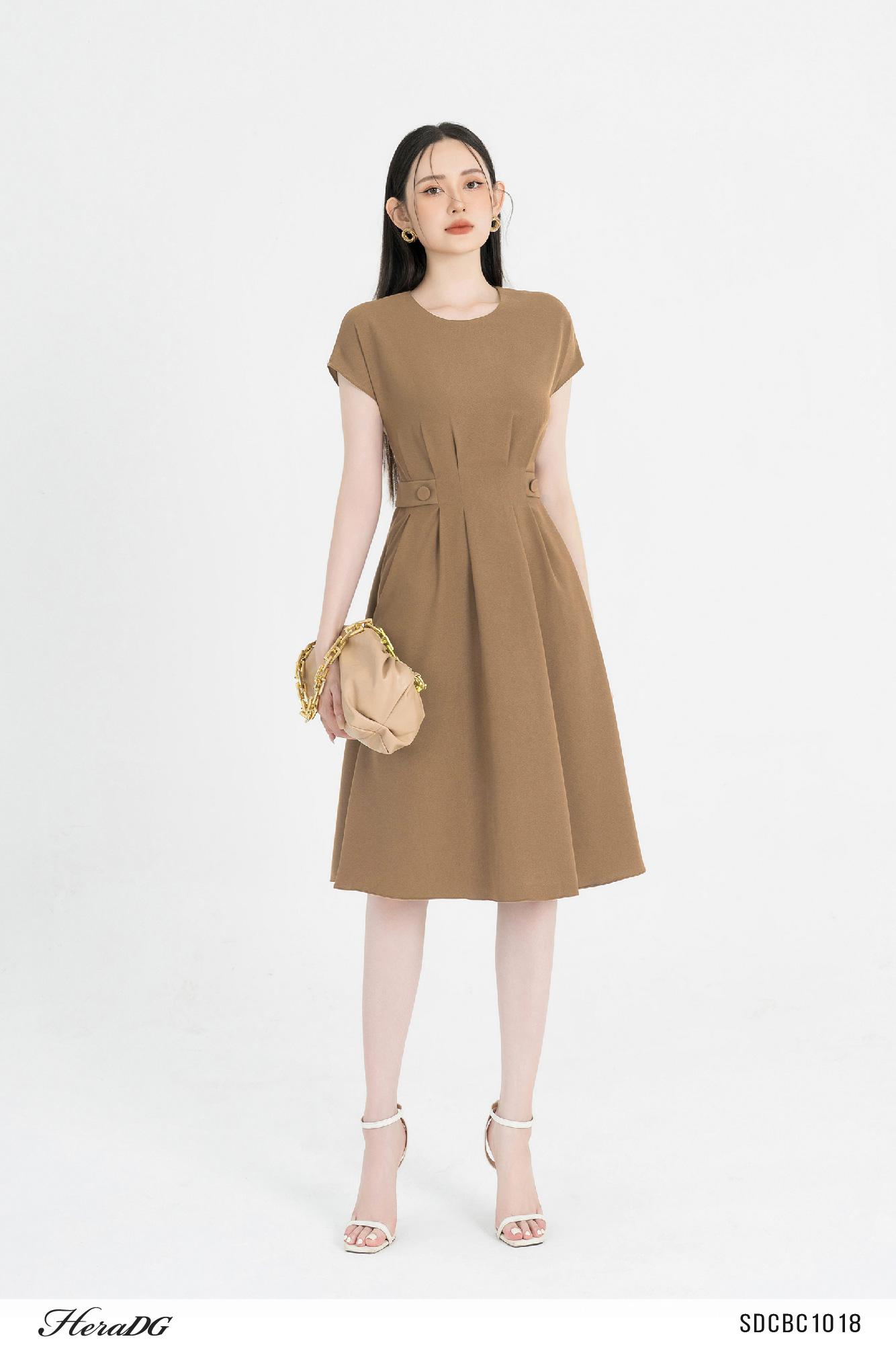 Đầm xoè xếp ly