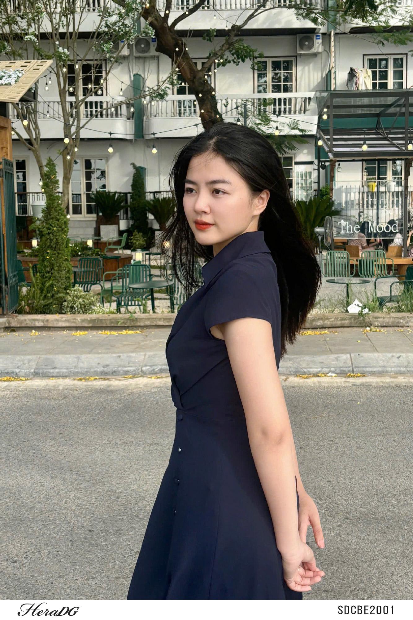 Đầm A sát nách