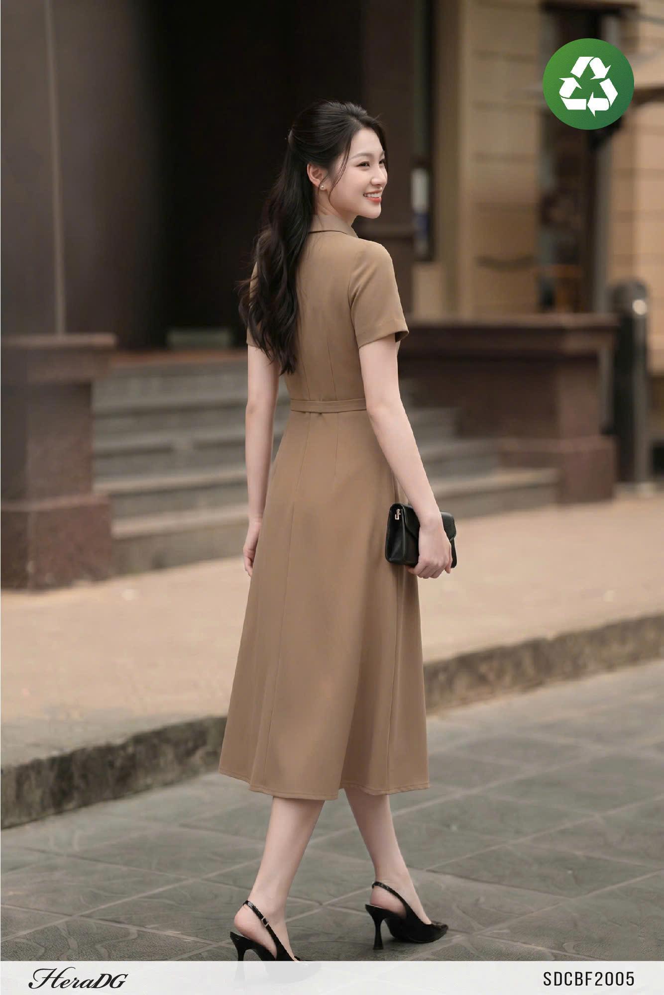 Đầm xoè eo đính nơ