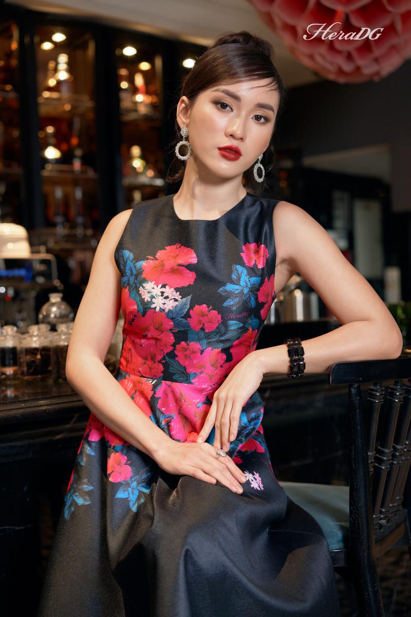 Đầm xòe sát nách