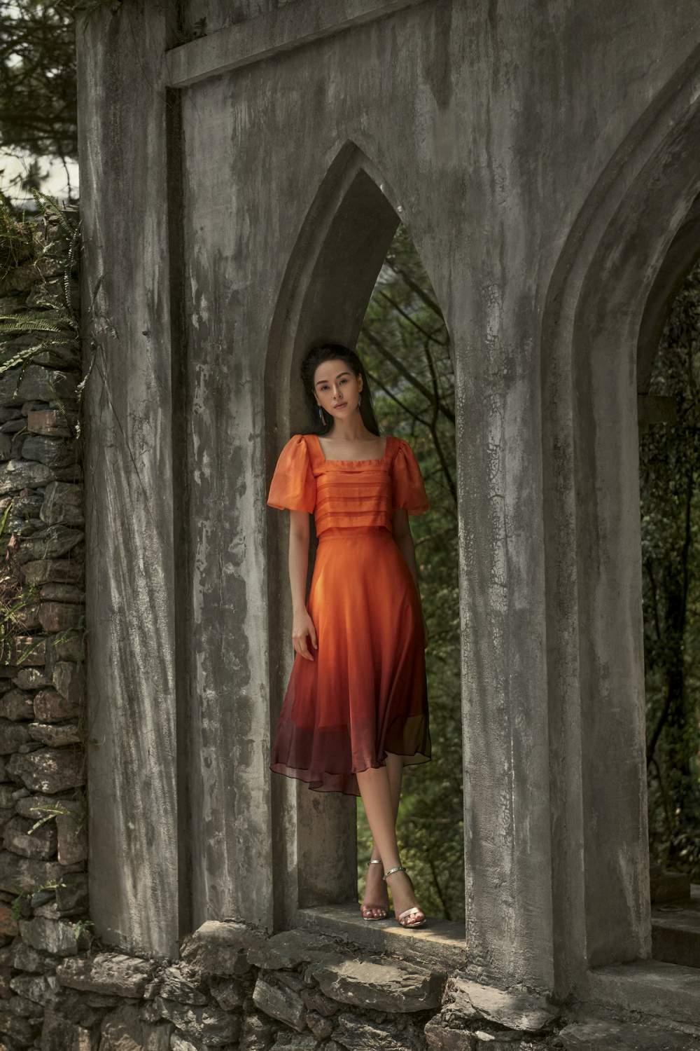 Đầm xòe ombre tay bồng