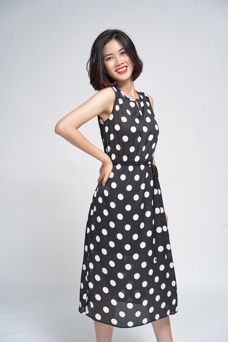 Đầm maxi sát nách