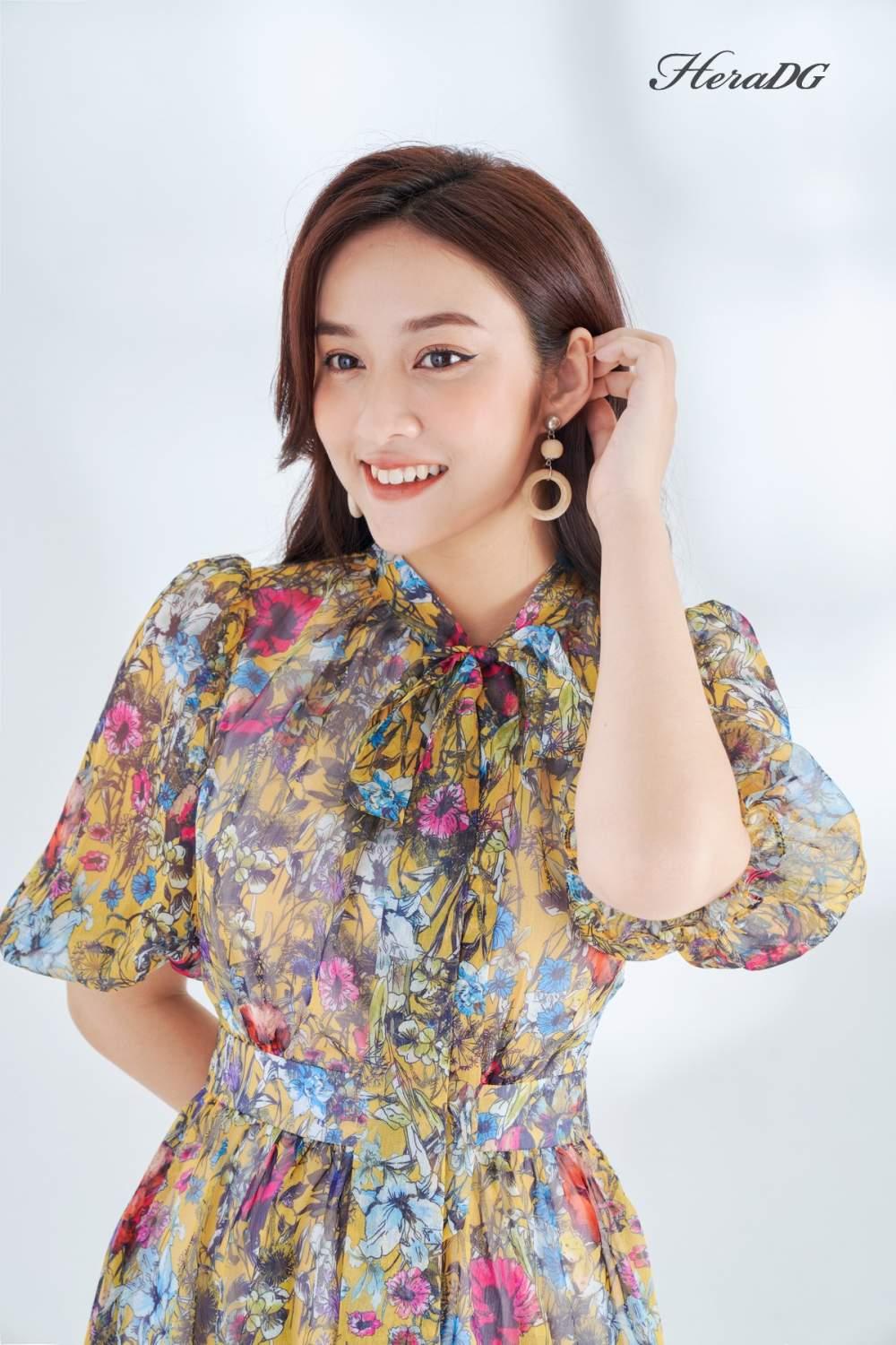 Đầm xòe cổ nơ buộc
