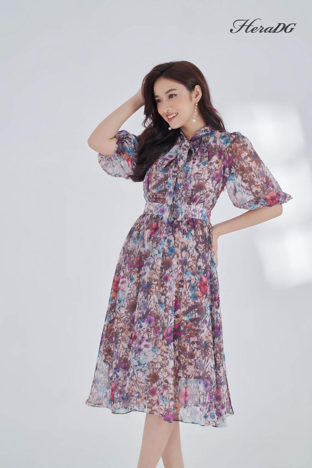 Đầm xòe cổ nơ buộc