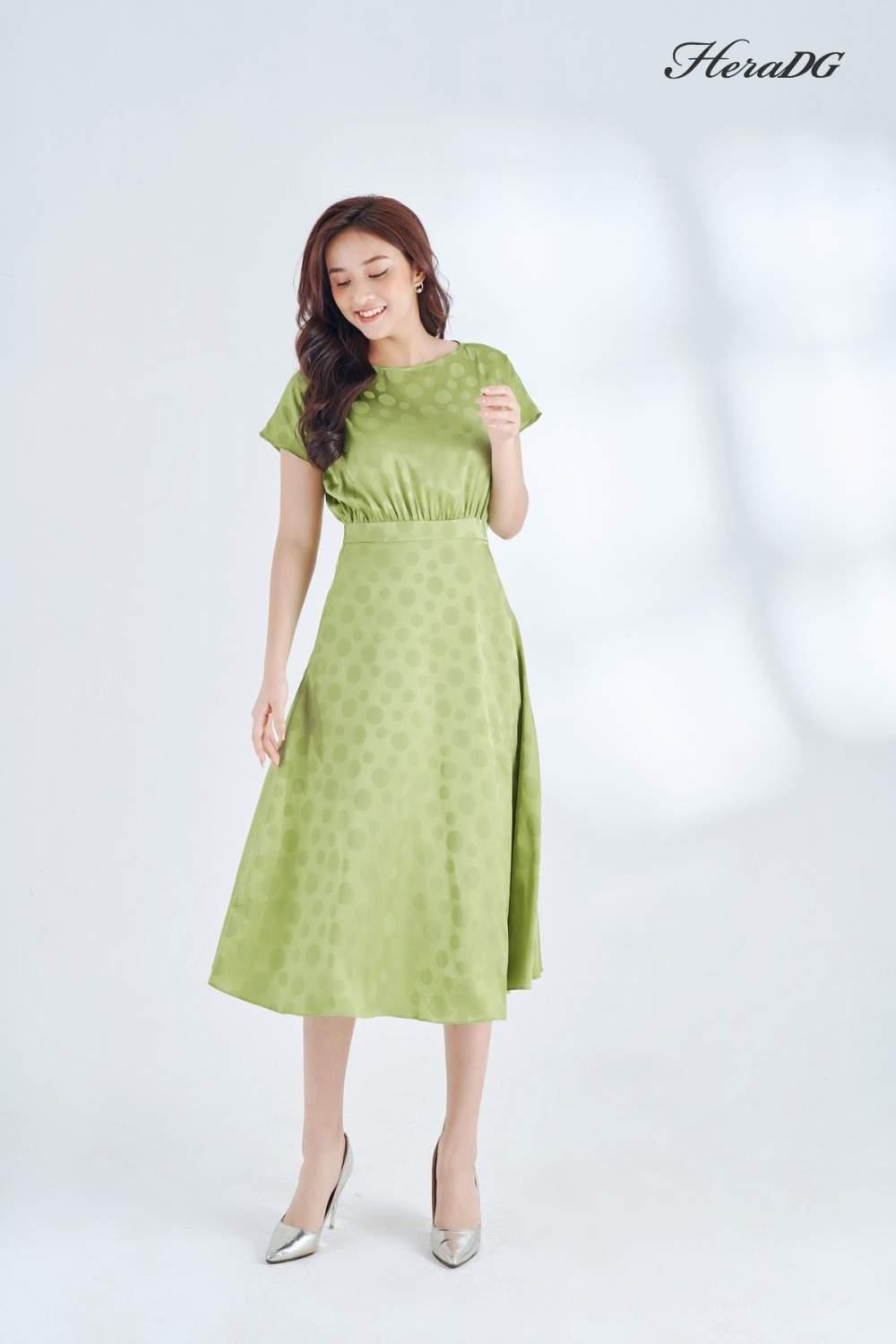 Đầm xòe tay chờm