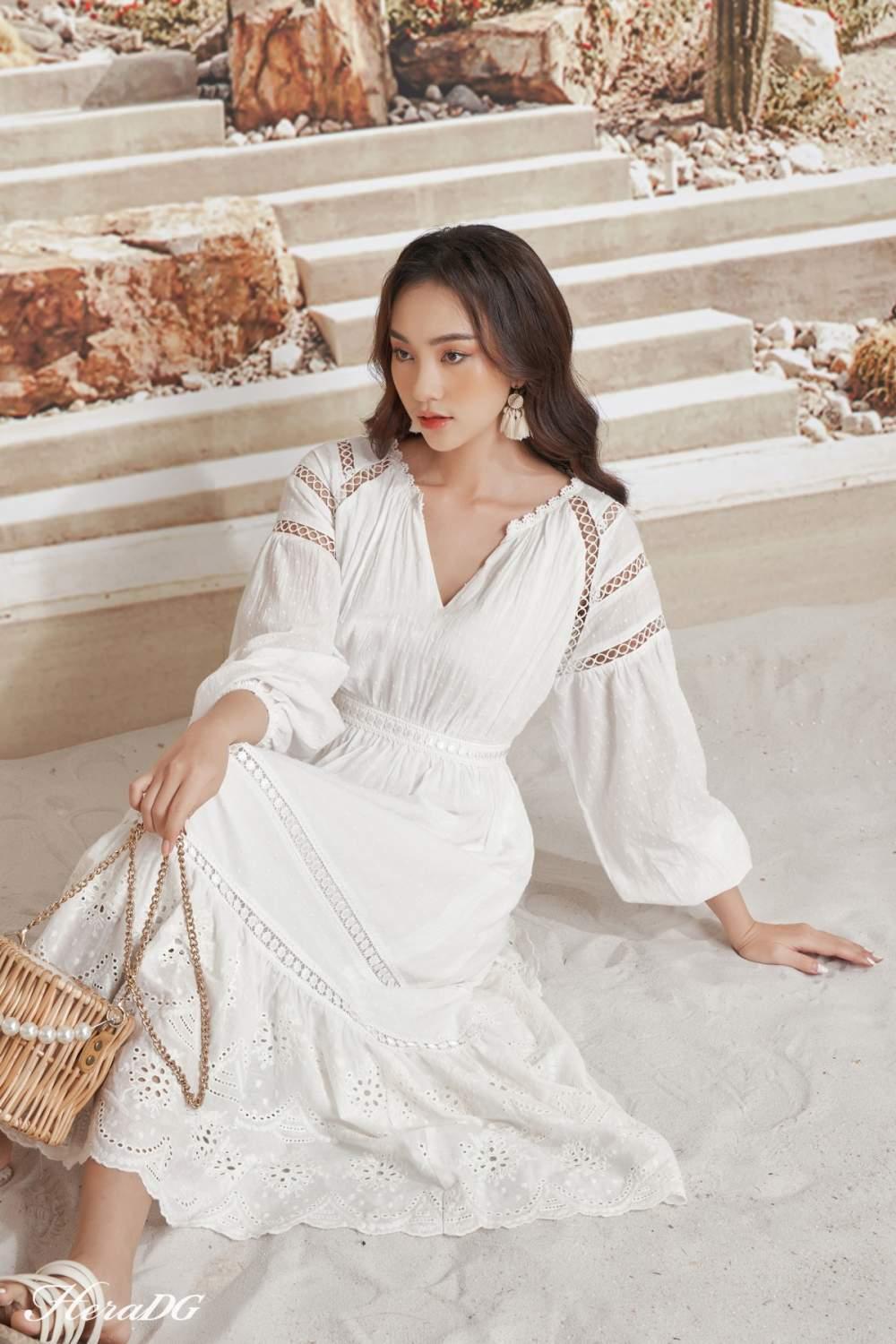 Đầm maxi cổ V