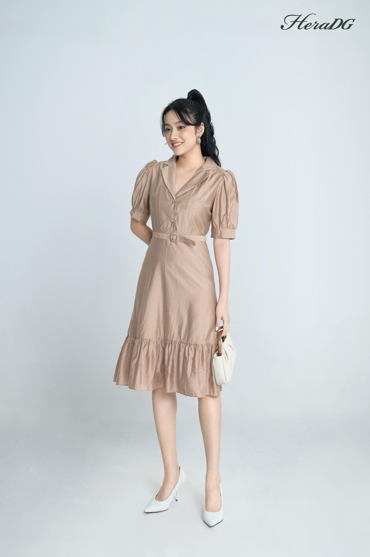 Đầm suông cổ 2 ve