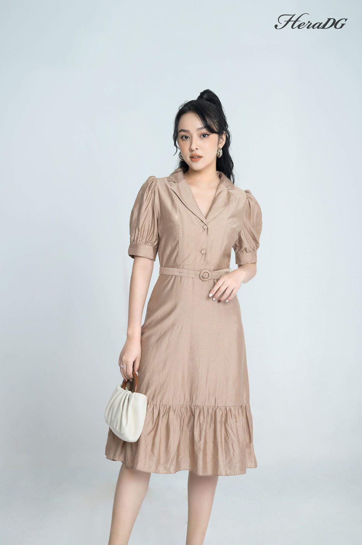 Đầm suông cổ 2 ve